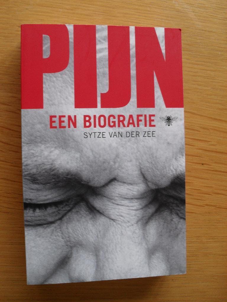 Pijn van Sytze van der Zee, Ophalen of Verzenden, Gelezen