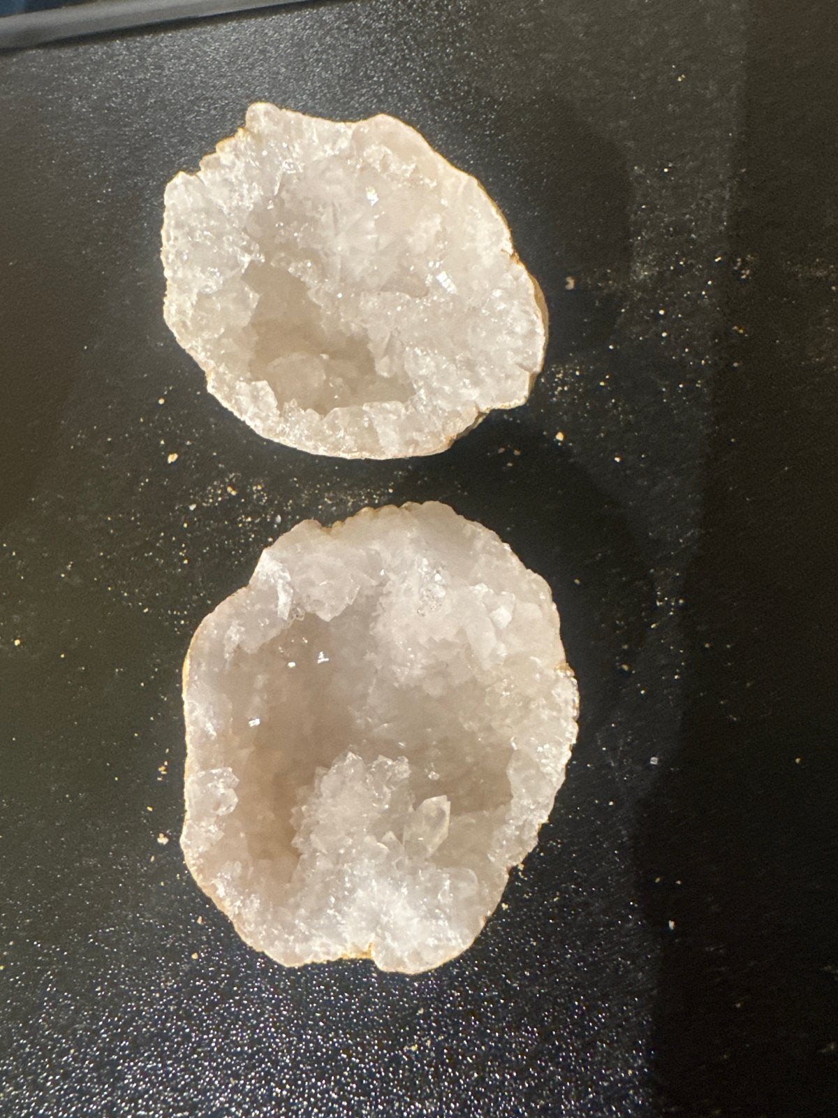 Prachtige Bergkristal Geode - Holle Steen met Kwarts, Ophalen, Mineraal