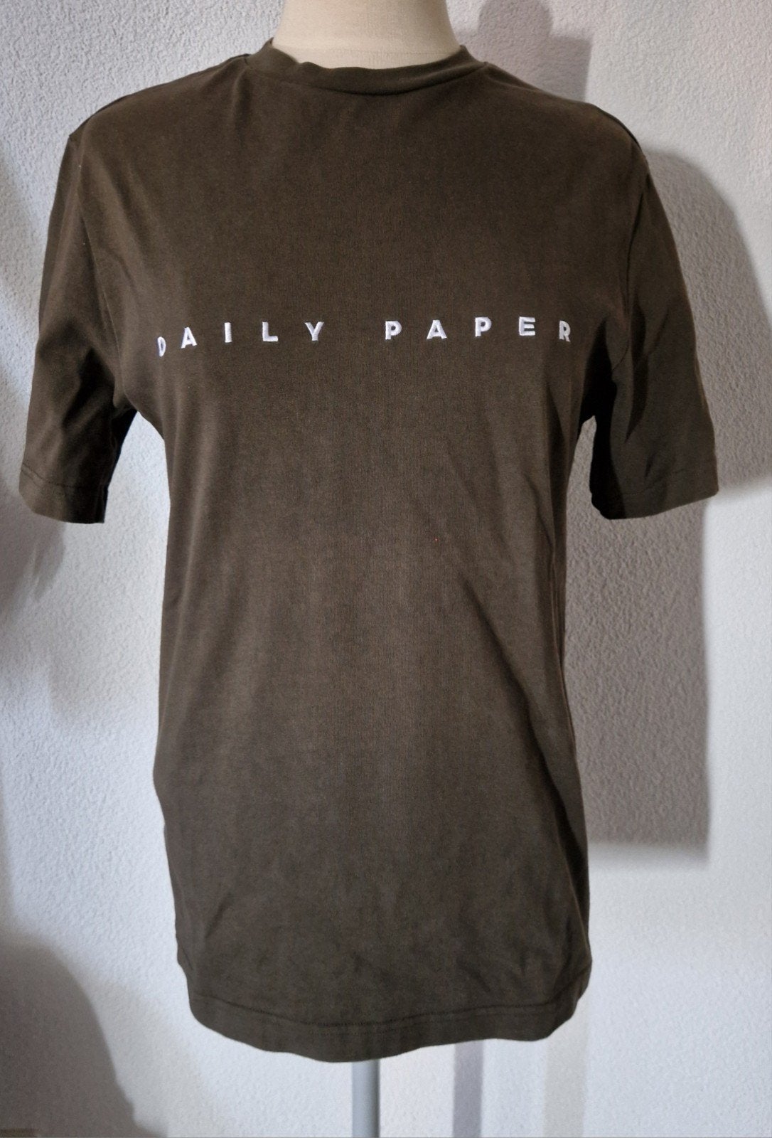 Daily paper t-shirt xs valt groter uit, Kleding | Heren, Ophalen of Verzenden, Zo goed als nieuw, Daily Paper, Groen