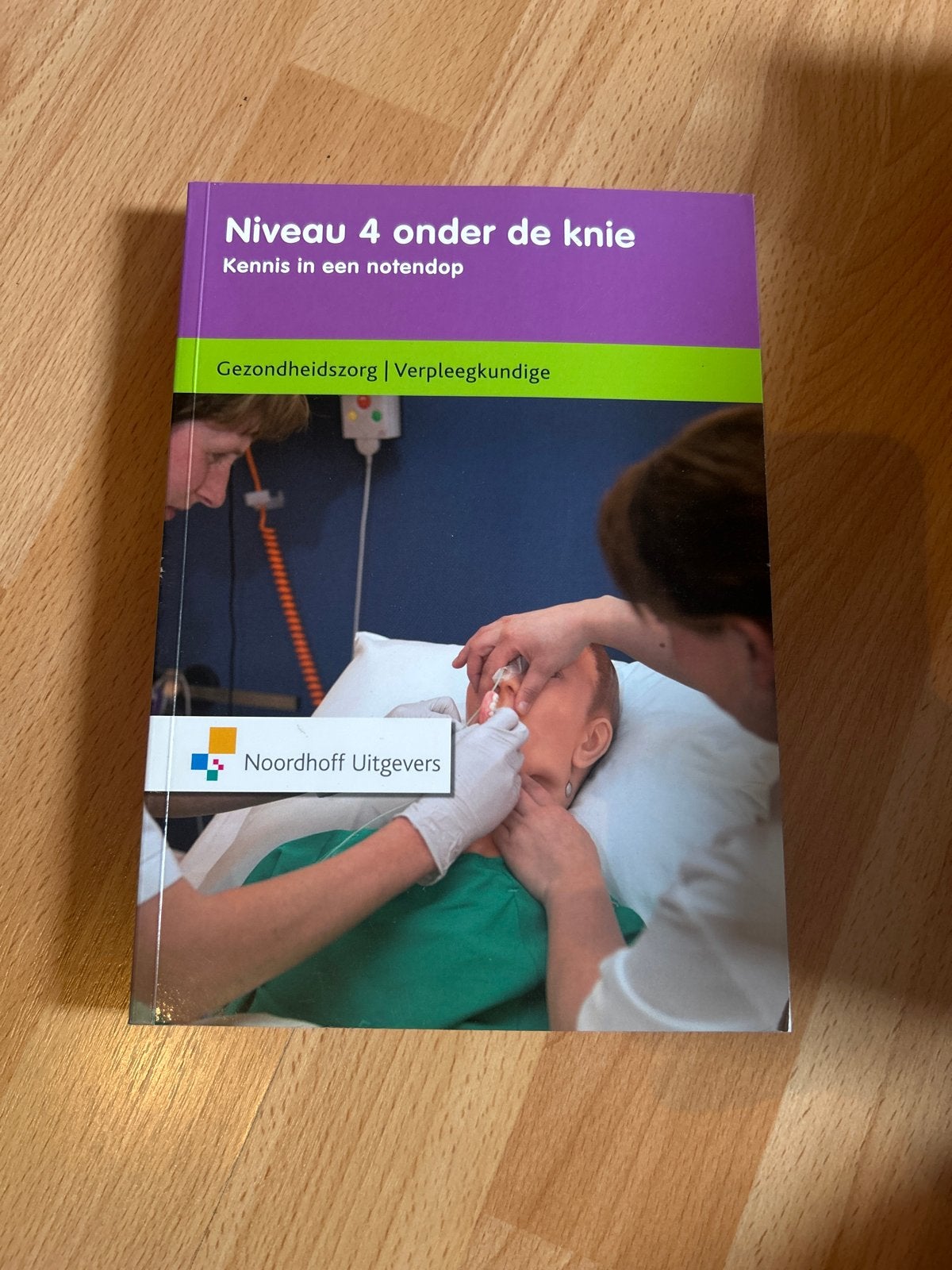 Niveau 4 onder de knie: Kennis in een notendop, Boeken, Ophalen of Verzenden, Gamma, Zo goed als nieuw, MBO