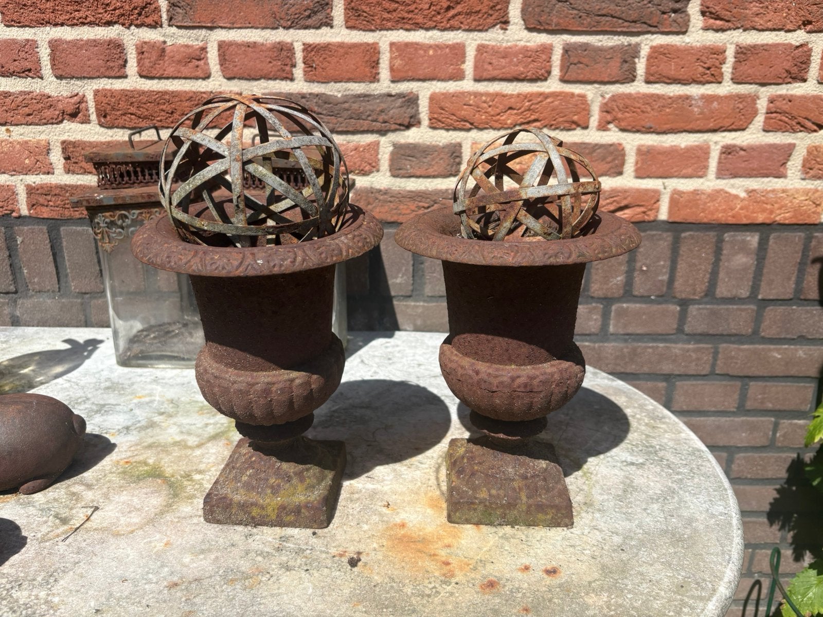 Kleine verseille vazen, incl ijzeren ballen per stel, Ophalen, Gebruikt