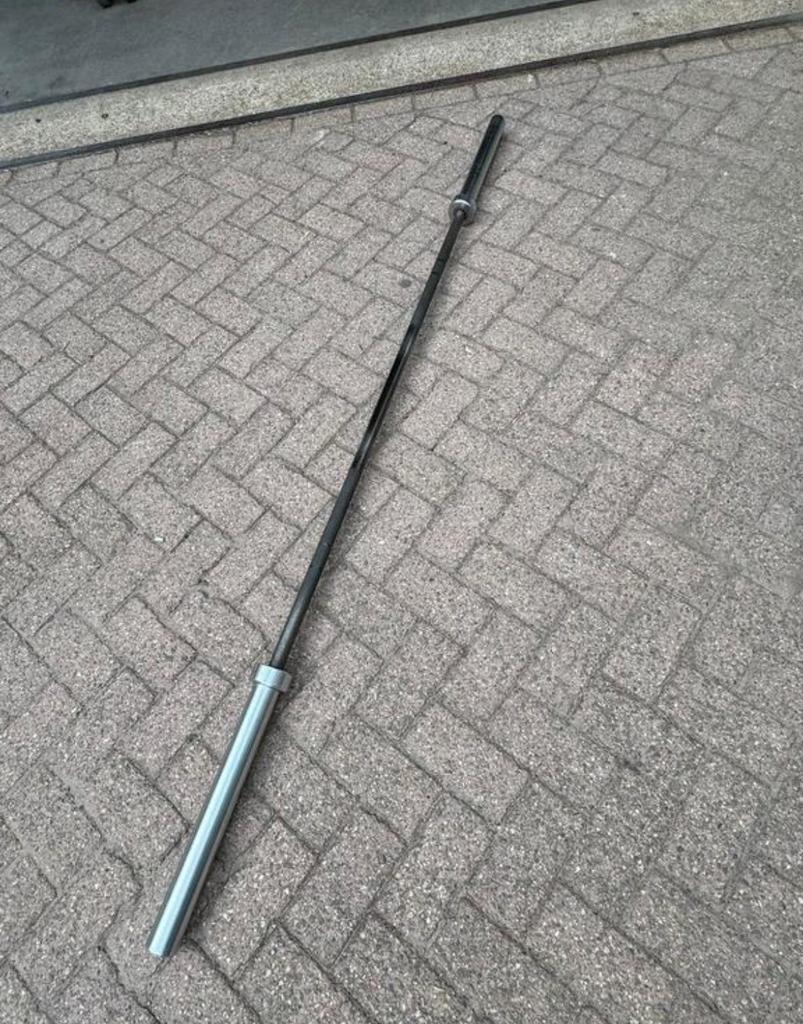 Crossmaxx zwarte Olympische Barbell 220cm, Ophalen, Gebruikt