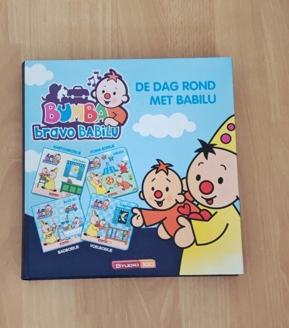 Bumba Bravo Babilu: De Dag Rond met Babilu Boek, Boeken, Ophalen of Verzenden, Zo goed als nieuw, Uitklap-, Voel- of Ontdekboek