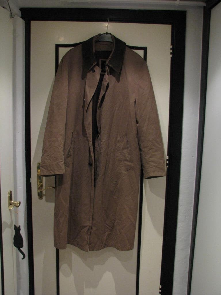 Bugatti heren/regenjas maat 54, taupe kleur., Kleding | Heren, Jassen | Winter, Maat 52/54 (L), Bugatti, Bruin, Ophalen of Verzenden