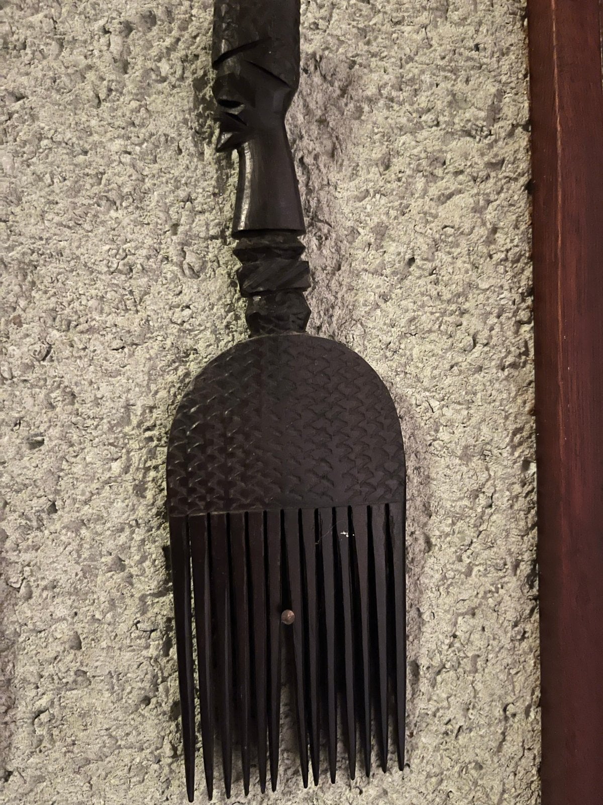 Afrikaanse houten haarspeld met gesneden figuur, Antiek en Kunst, Hout, Afrika, Overige typen, Gesneden