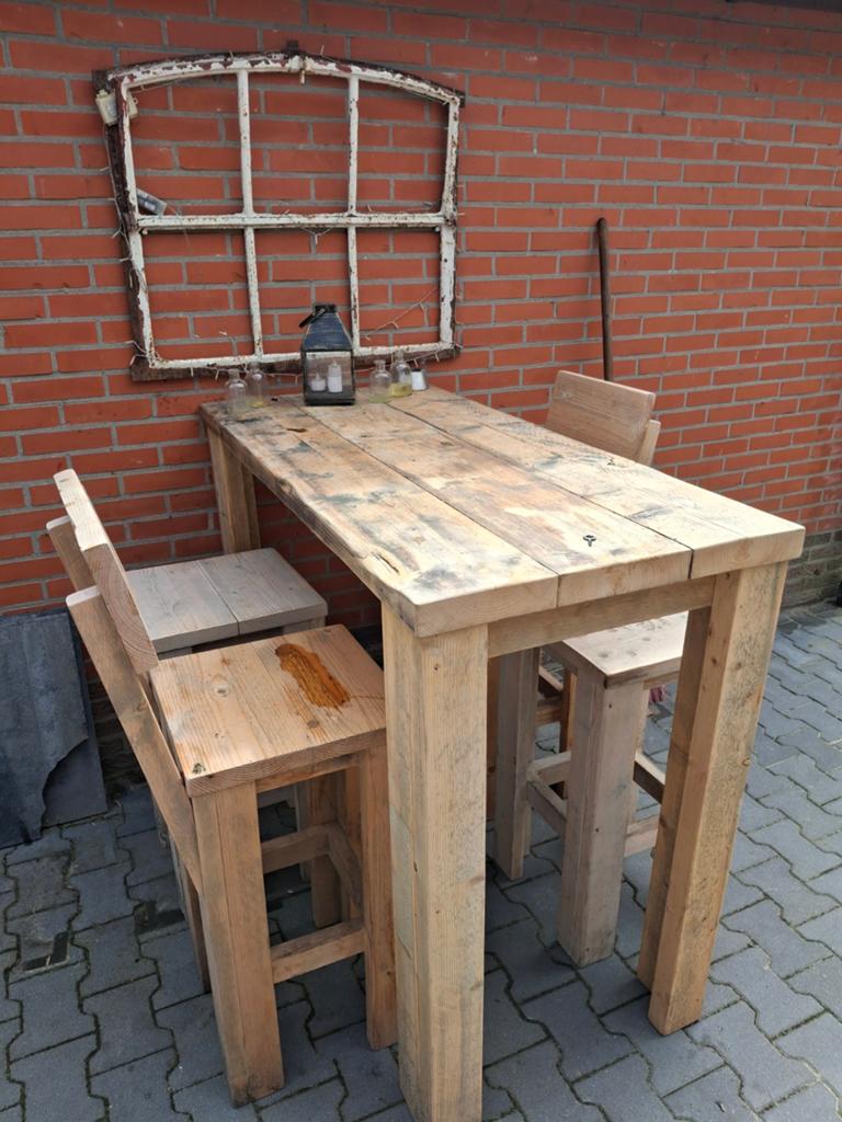 Steigerhouten Barset met 4 Stoelen (2 met rugleuning), Huis en Inrichting, Barkrukken, Gebruikt, 90 cm of meer, Hout, 4 krukken