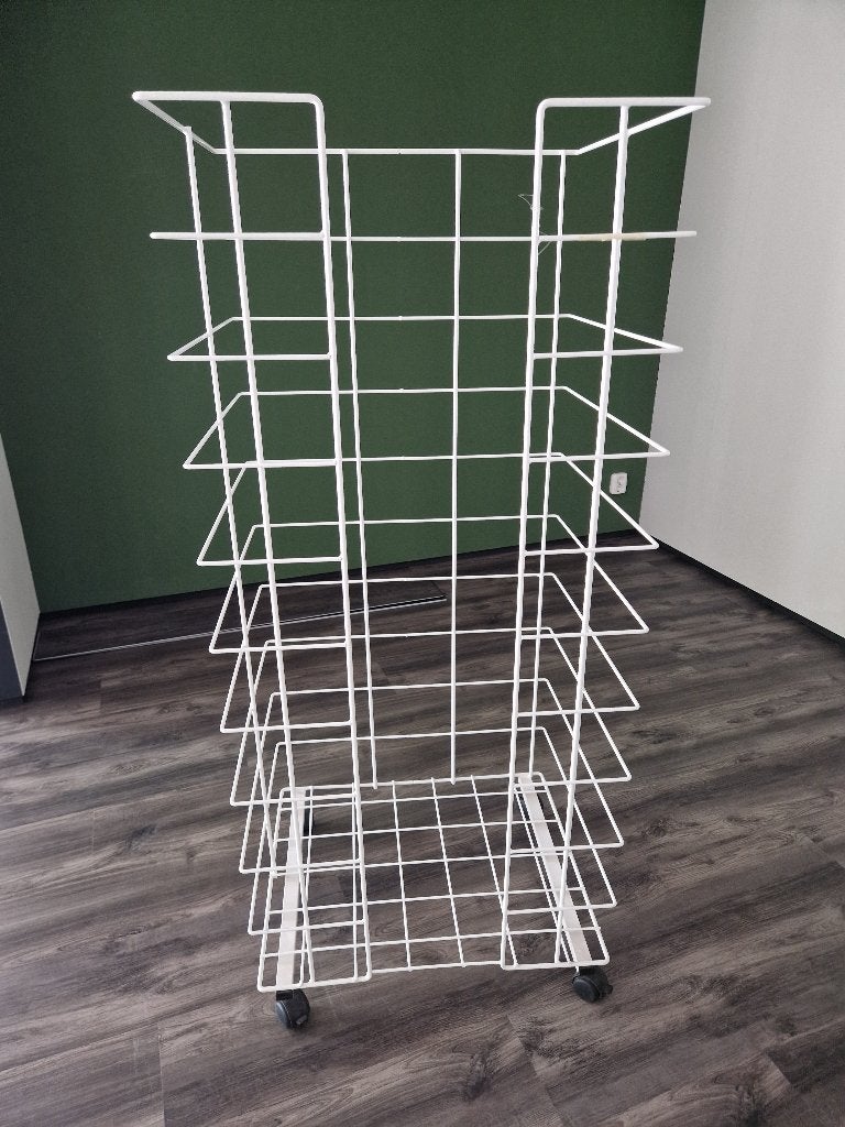 draadcontainers op wielen (14 stuks), Ophalen