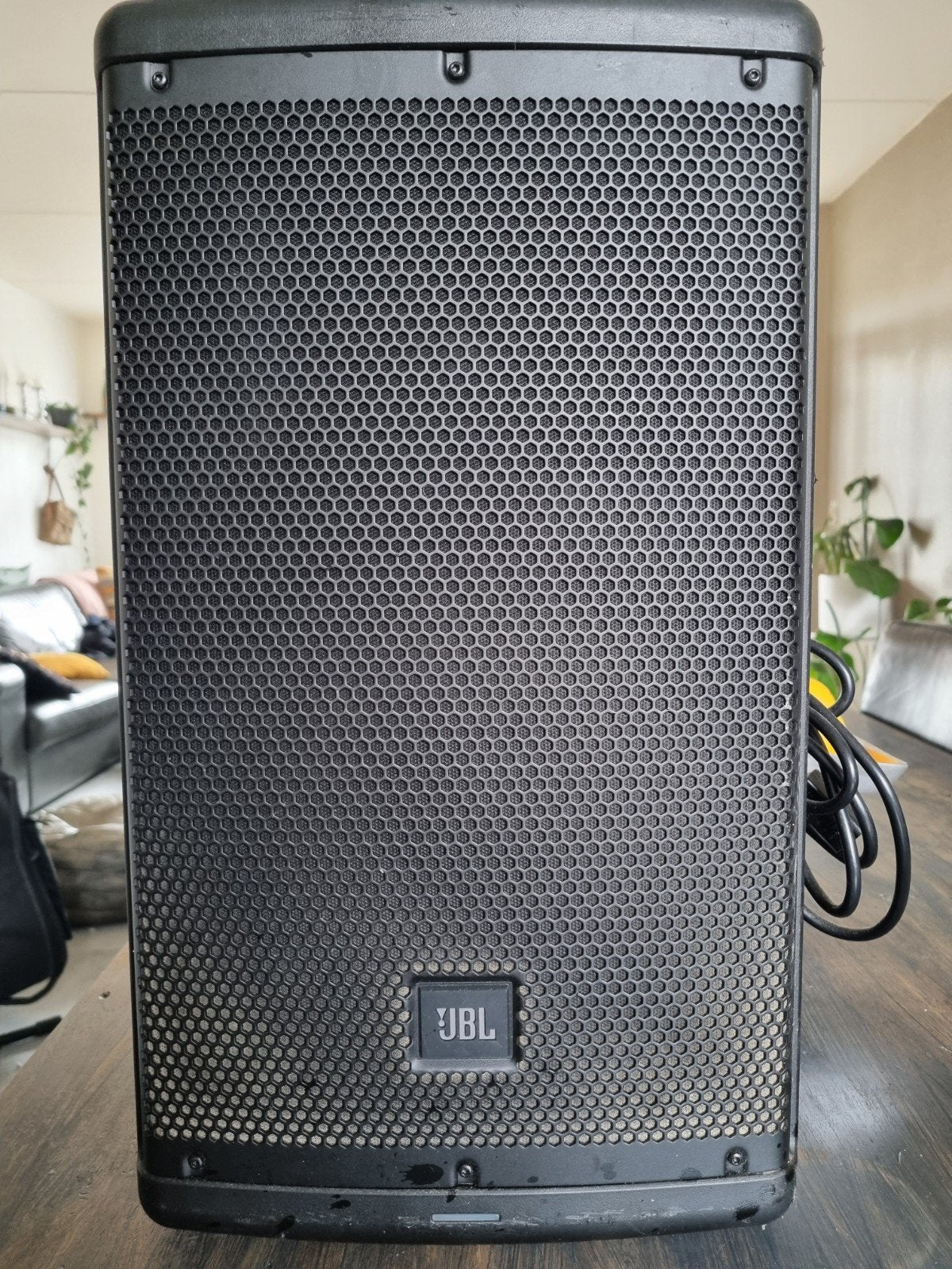 JBL EON 610 Actieve Luidspreker - Krachtig Geluid, Gebruikt, JBL, Ophalen of Verzenden, 120 watt of meer