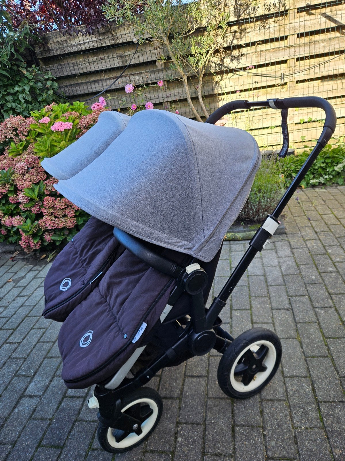 Bugaboo donkey incl reiswieg & mand, Ophalen, Zo goed als nieuw, Overige merken, Zonnekap
