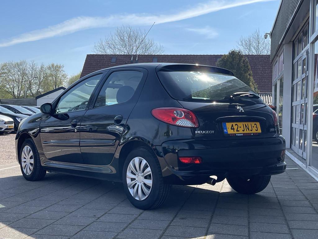 Peugeot 206 + 1.4 XS /5 drs/Airco/Elektr.raambed/, Voorwielaandrijving, Stof, 31 €/maand, 4 cilinders
