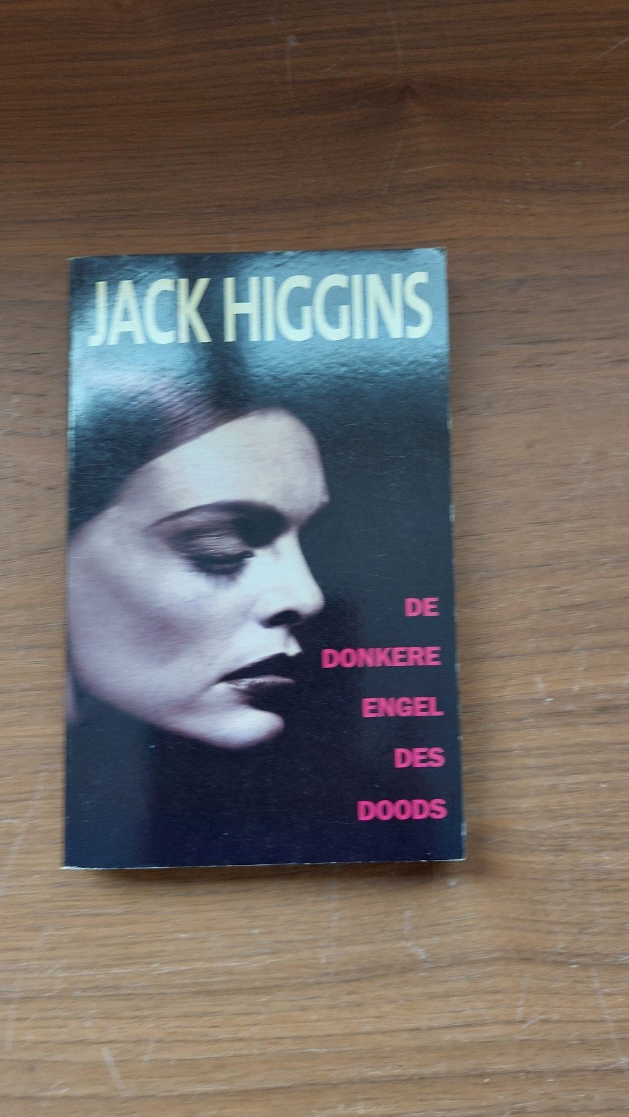 De Donkere Engel des Doods - Jack Higgins, Boeken, Ophalen of Verzenden, Gelezen, Jack Higgins