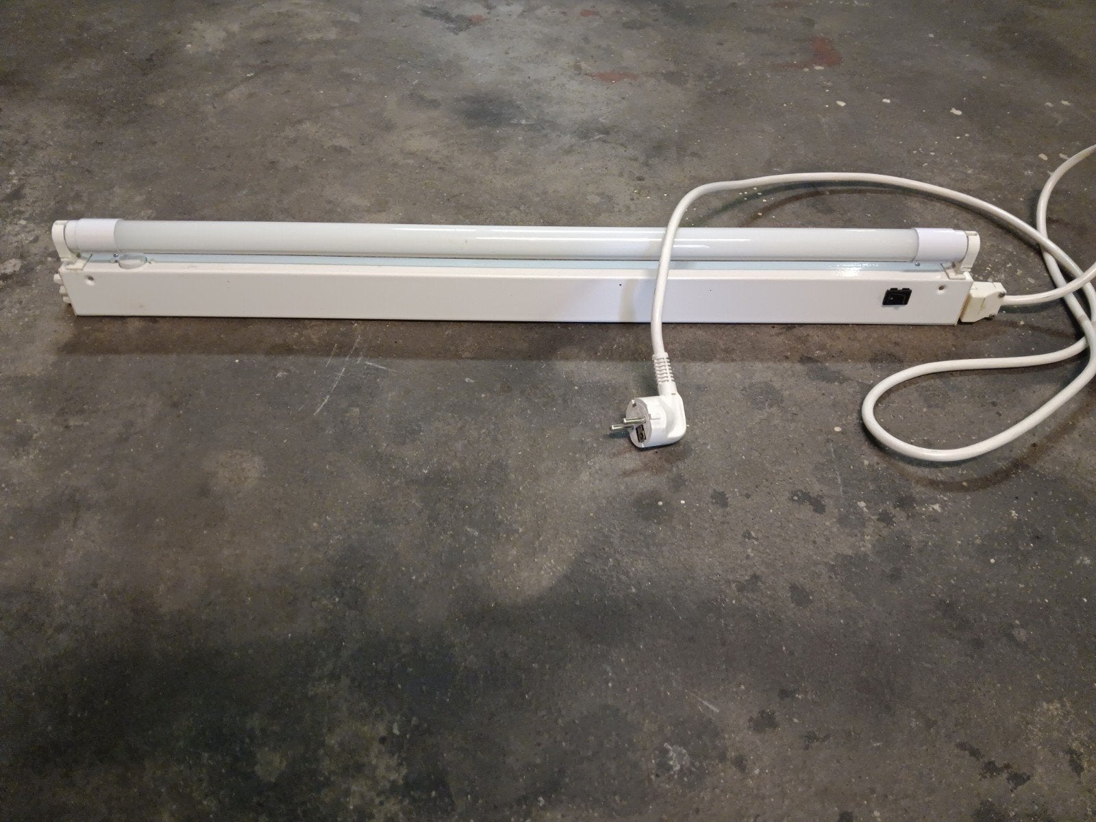 TL-lamp met stekker en schakelaar lengte 75 cm, Wit, Overige merken, Gebruikt, Kunststof