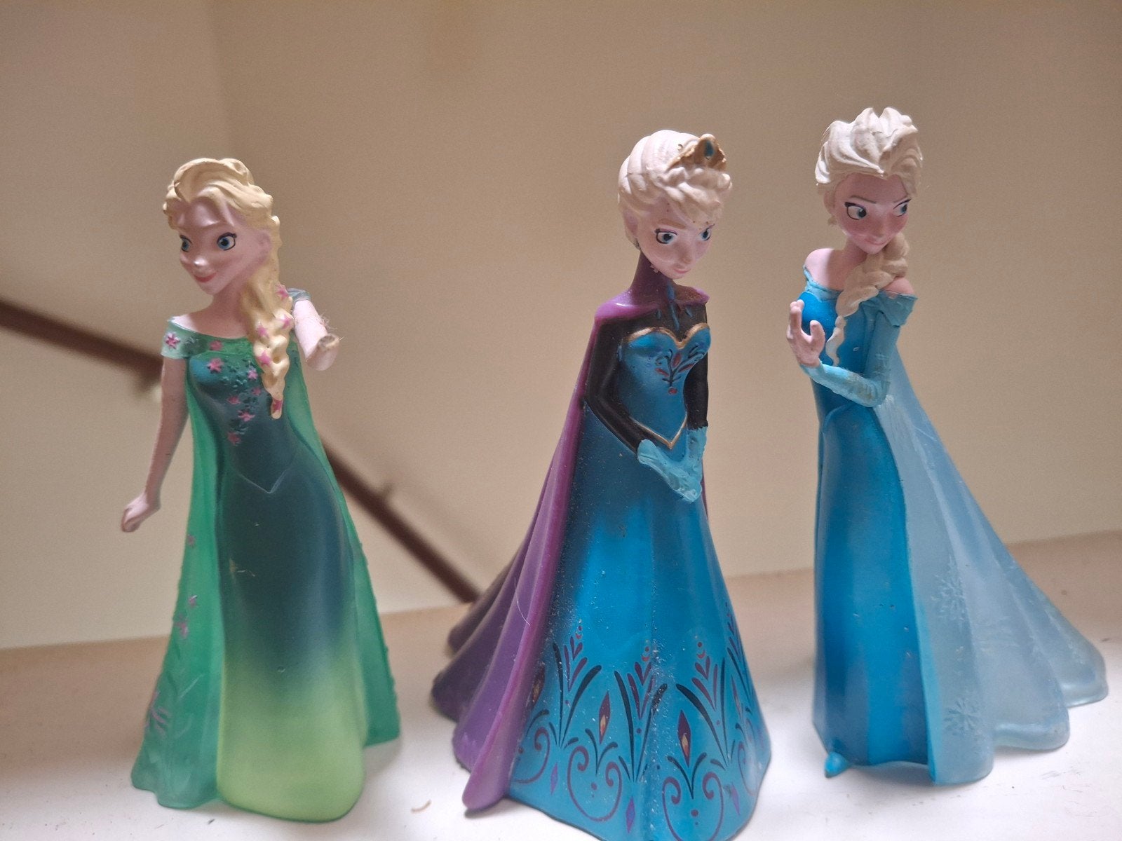 Frozen Elsa Figuren - Collectors Items (1 mist handje), Ophalen, Gebruikt