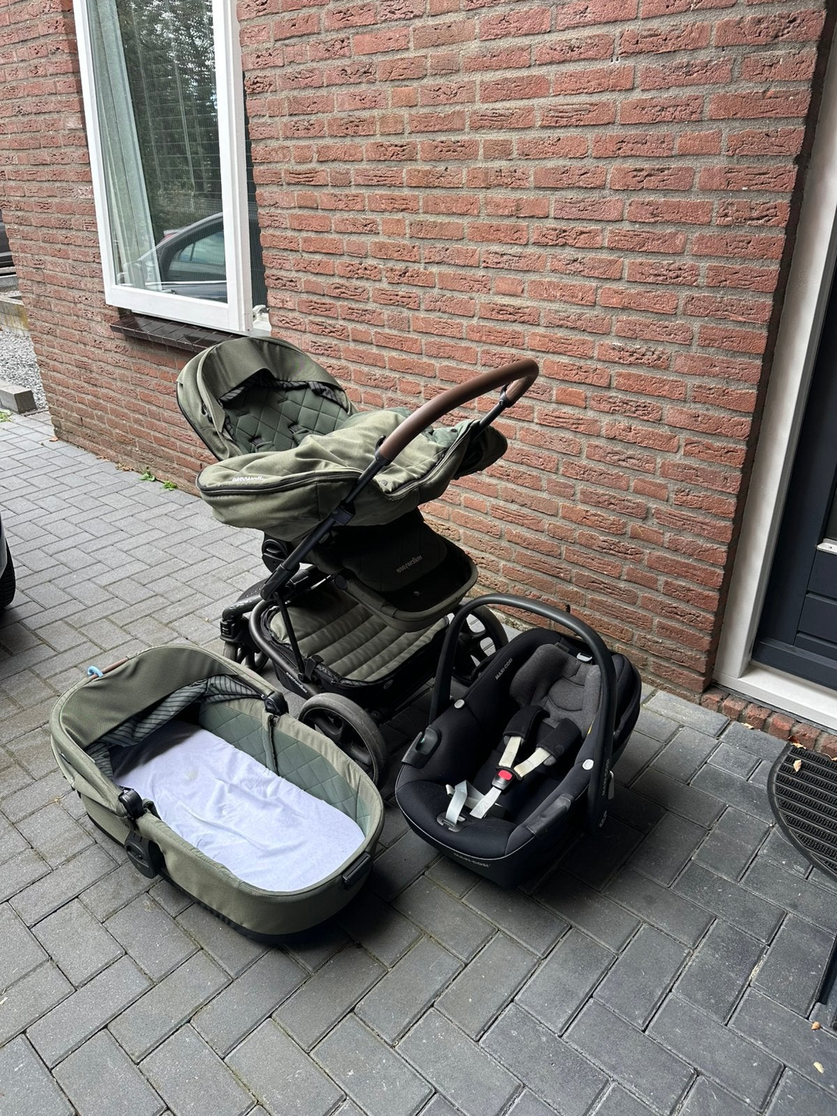 Easywalker kinderwagen met reiswieg en maxicosi, Zo goed als nieuw, Met reiswieg, Ophalen, Kinderwagen