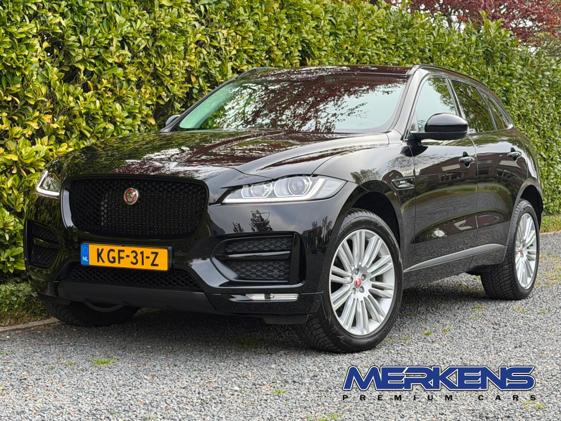 Jaguar F-PACE 2.0 AWD 25t 250PK R-sport Black Edition Pano, Auto's, Jaguar, Automaat, Gebruikt, Leder en Stof, Zwart