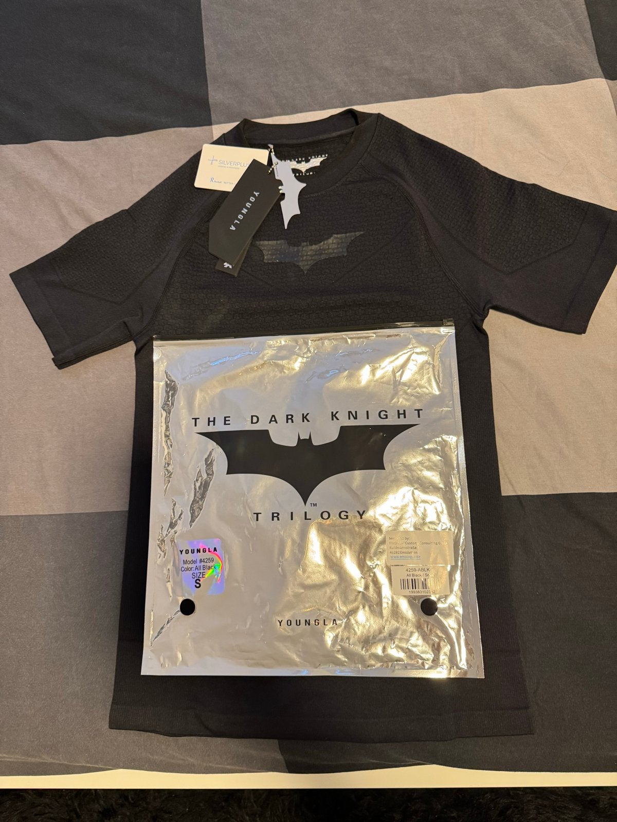 YoungLA The Dark Knight Trilogy compressie shirt S, Ophalen of Verzenden, Nieuw, Maat 46 (S) of kleiner, Zwart