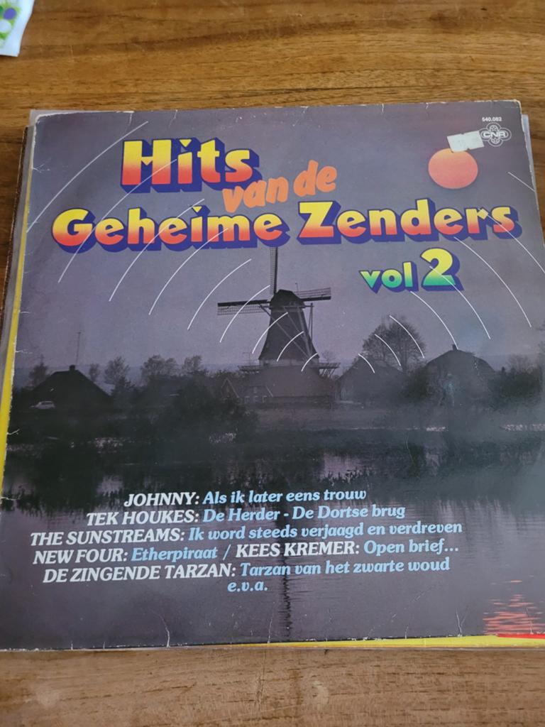 Hits van de geheime zender vol 2, Cd's en Dvd's, Ophalen of Verzenden, Zo goed als nieuw, Overige formaten, Levenslied of Smartlap