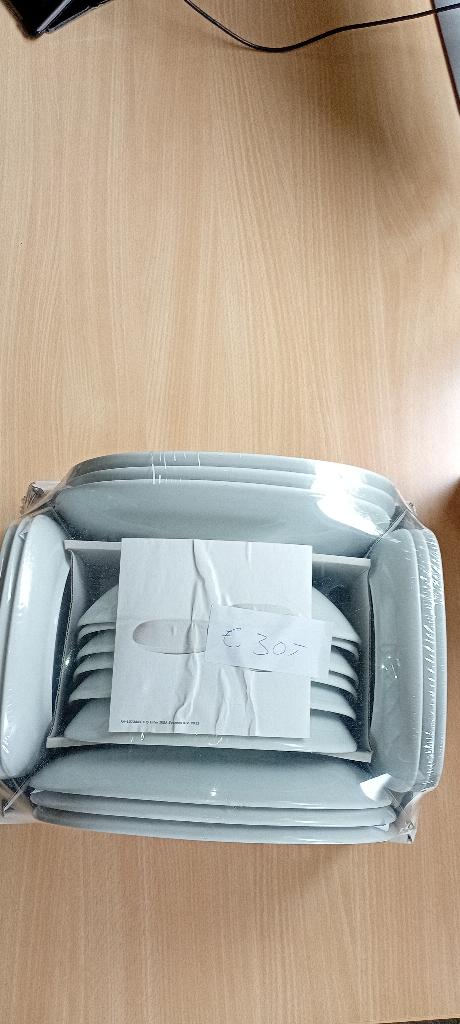 Ikea 18-delige servies set Nieuw in verpakking!, Ophalen, Keramiek, Nieuw, Overige stijlen