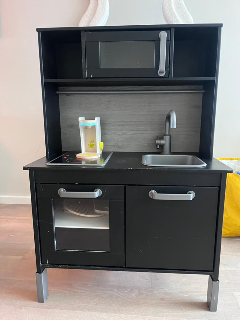 IKEA Duktig Speelkeuken Zwart - Compleet met Accessoires, Ophalen of Verzenden, Gebruikt, Hout, Speelkeuken