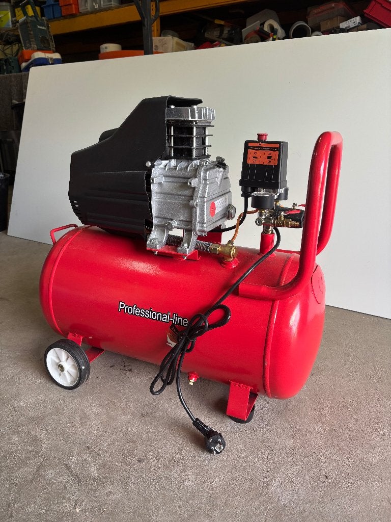 Professional-line persluchtcompressor nieuw, Doe-het-zelf en Verbouw, Ophalen, 6 tot 10 bar, Nieuw, 25 tot 100 liter