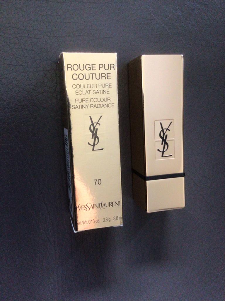 Yves Saint Laurent Rouge pur couture 70 lipstick NIEUW, Ophalen of Verzenden, Nieuw, Lippen, Make-up