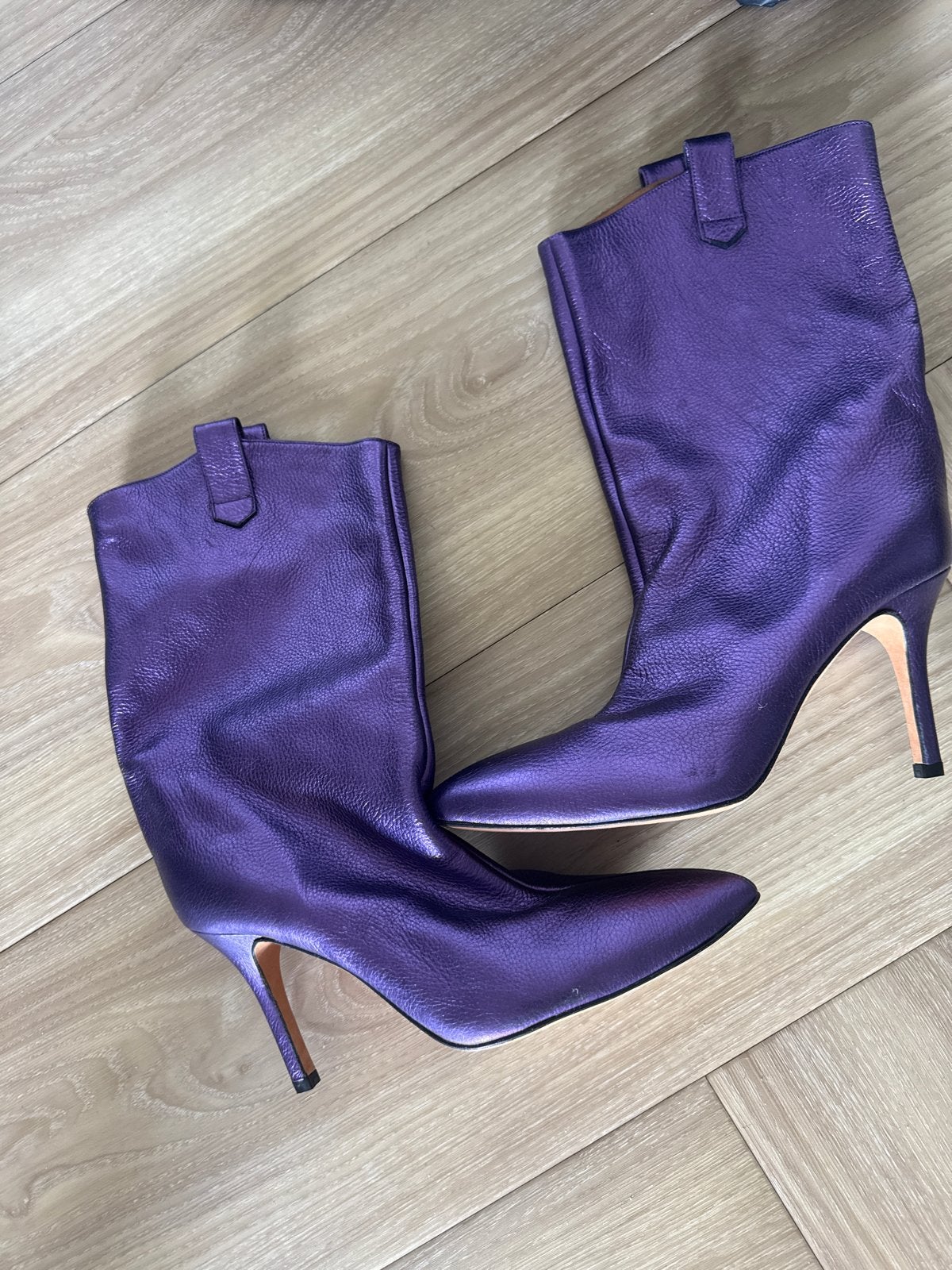 Prachtige paarse leren laarzen met hoge hakken maat 40, Ophalen of Verzenden, Zo goed als nieuw, Overige kleuren, Schoenen met hoge hakken
