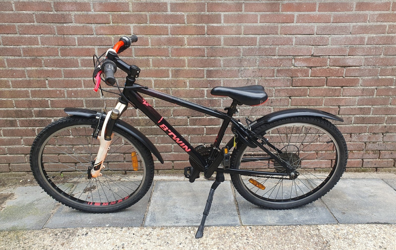 Nette 24 inch - 18 Versn - Btwin Rockrider € 145,-, Gebruikt, Velgrem, Ophalen, Overige merken