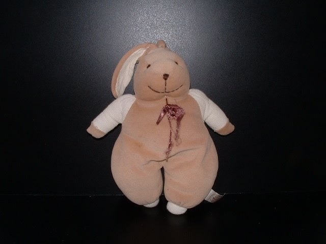 HELLO WORLD KONIJN MET STRIKJE EN MUTSJE CA 26 CM, Verzenden, Nieuw, Overige typen