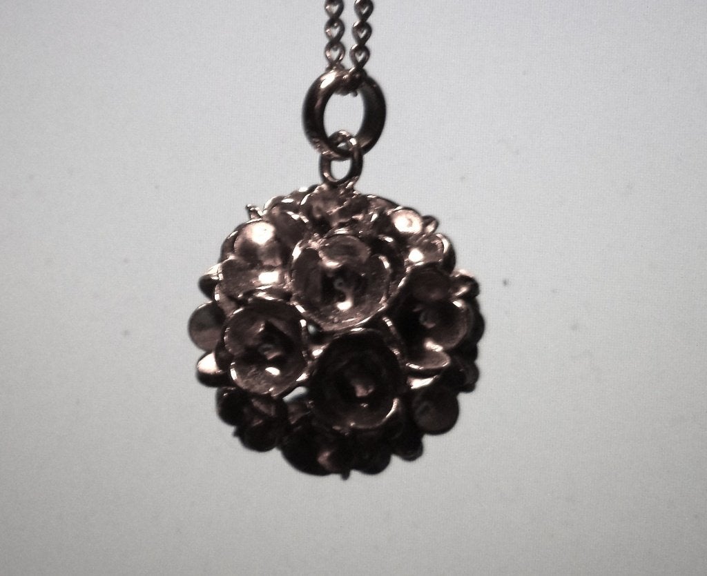 Liisa Vitali ketting hanger zilver jaren 70, Ophalen of Verzenden, Zo goed als nieuw, Zilver, Zilver