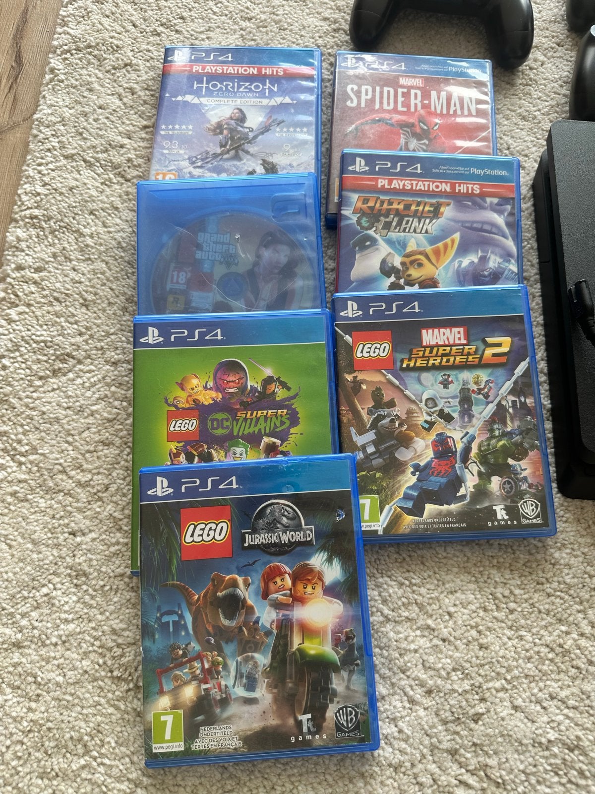 PlayStation 4 Slim met 4 controllers en 6 games, Ophalen, Met 3 controllers of meer, Slim, 500 GB