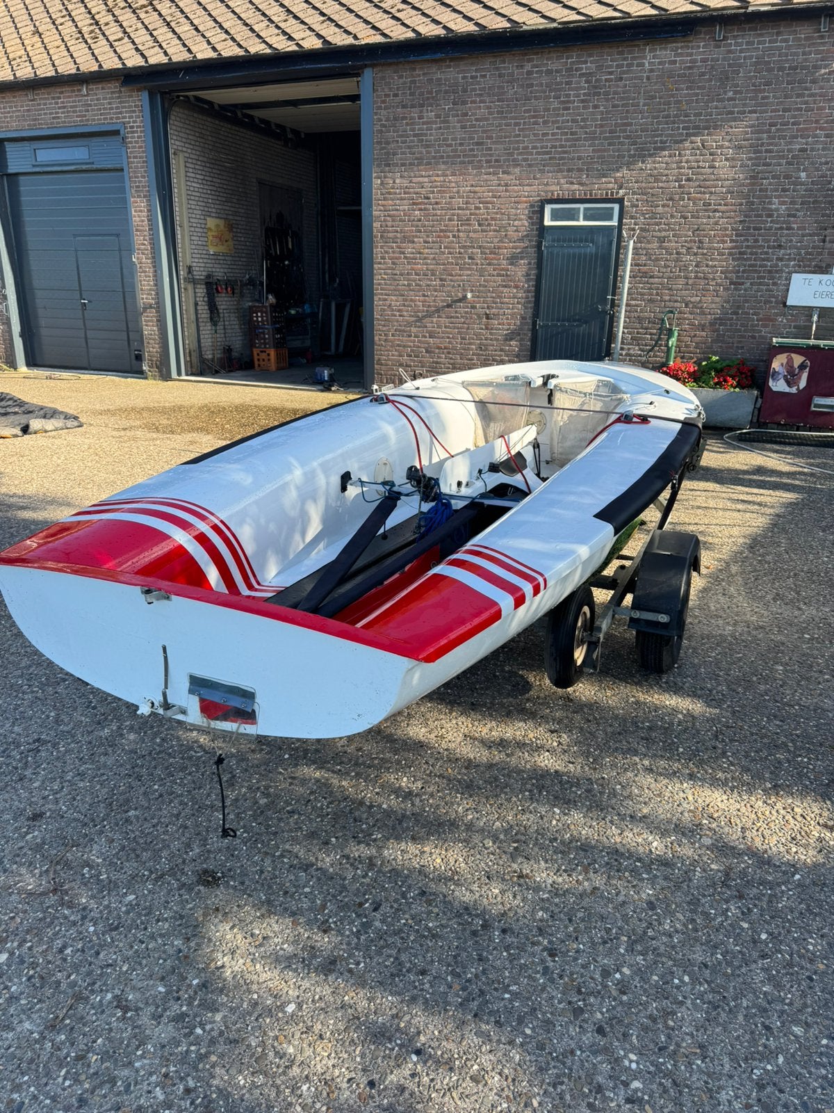 Nautivela Zeilboot met trailer/strand trailer, Watersport en Boten, Ophalen, Zo goed als nieuw