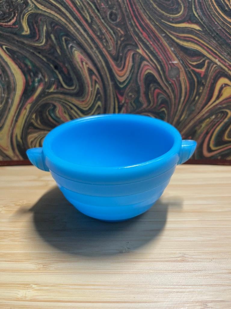 Blauw jadeite schaaltje met 2 oortjes, Ophalen of Verzenden, Overige stijlen, Glas, Schaal of Schalen