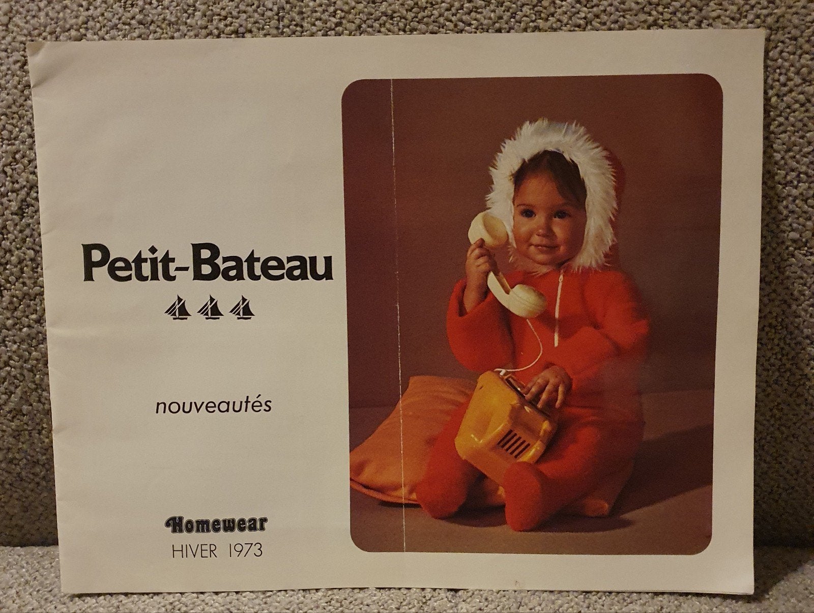 Vintage Petit Bateau Homewear Catalogus Hiver 1973, Kinderen en Baby's, Ophalen of Verzenden, Gebruikt, Petit Bateau, Jongetje of Meisje