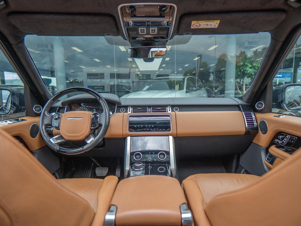 Land Rover Range Rover 4.4 SDV8 Autobiography | Massage | Hu, Automaat, 313 €/maand, Gebruikt, Leder