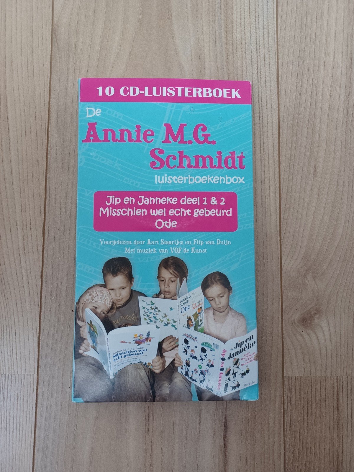 Luistbox Annie M.G. Smidt. Zeldzaam., Ophalen