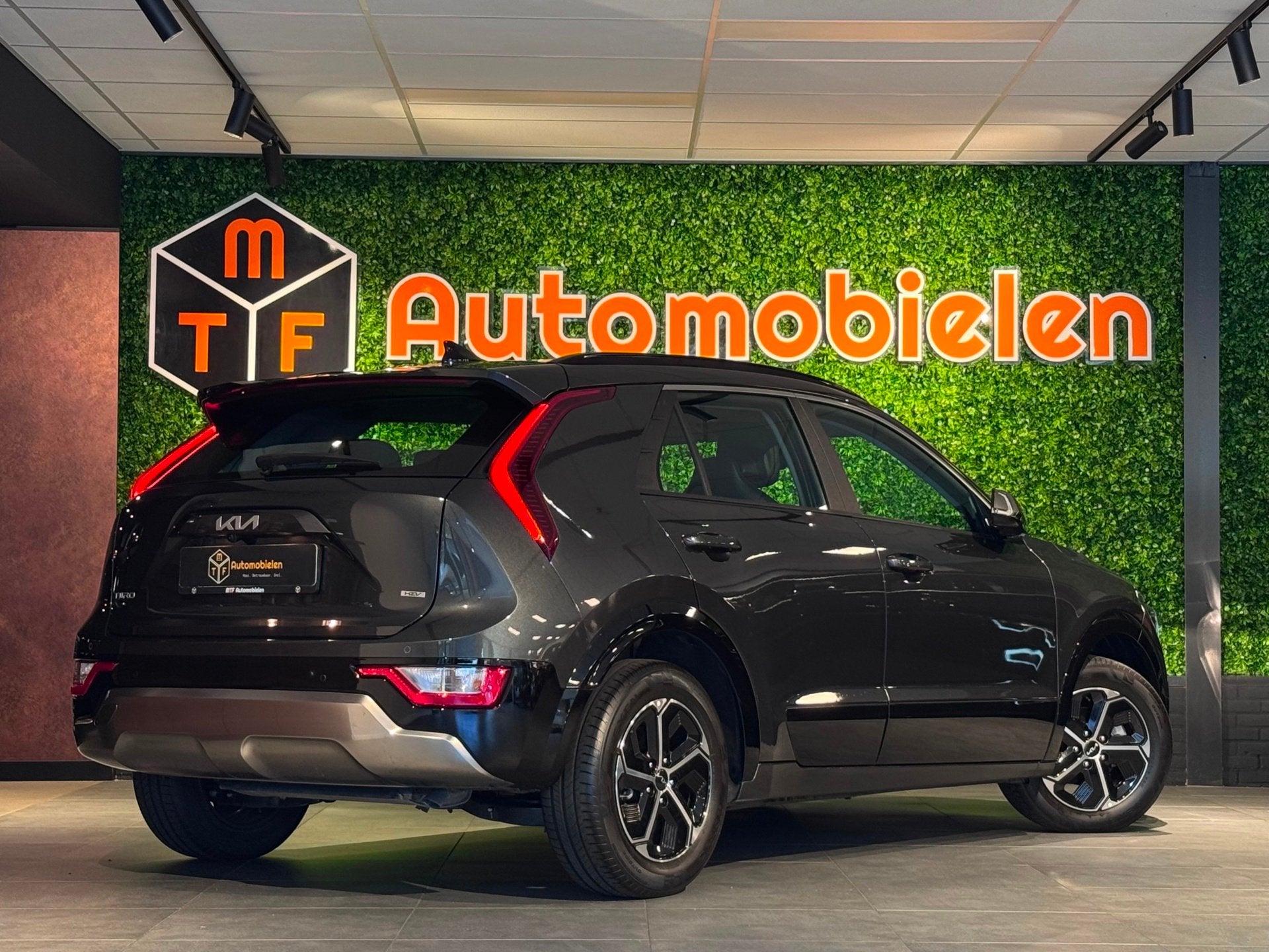 Kia NIRO 1.6 GDi Hybrid DynamicLine |ACC|LANEASS|GARANTIE|VO, 1374 kg, Gebruikt, 23 km/l, Origineel Nederlands