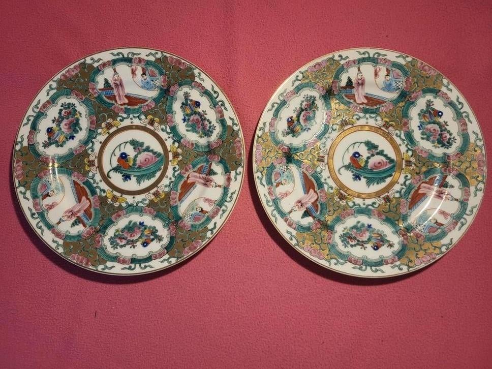 2 handgeschilderde Japanse borden, 25,5 cm, Antiek en Kunst, Antiek | Wandborden en Tegels, Ophalen