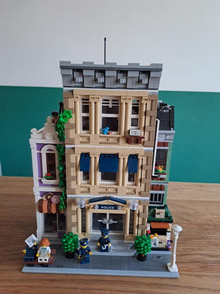 Lego politiebureau 10278, Kinderen en Baby's, Speelgoed | Duplo en Lego, Gebruikt, Lego, Ophalen of Verzenden, Icons
