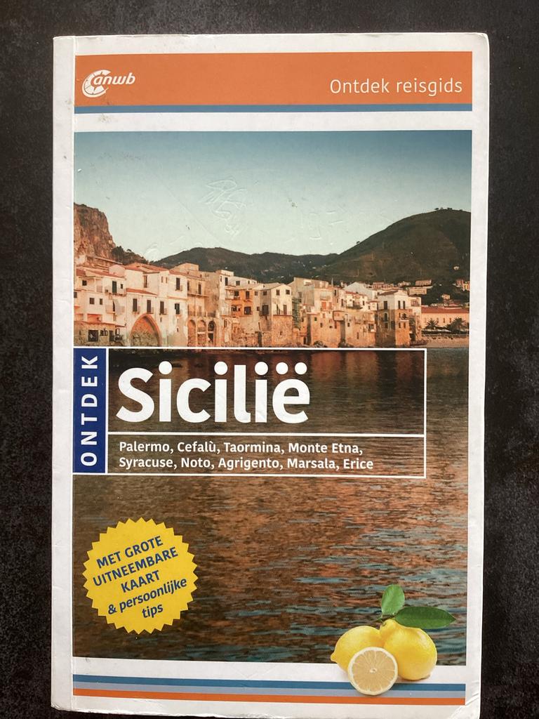 ANWB Ontdek Reisgids Sicilië met kaart en tips, Europa, Ophalen of Verzenden, Zo goed als nieuw, Reisgids of -boek