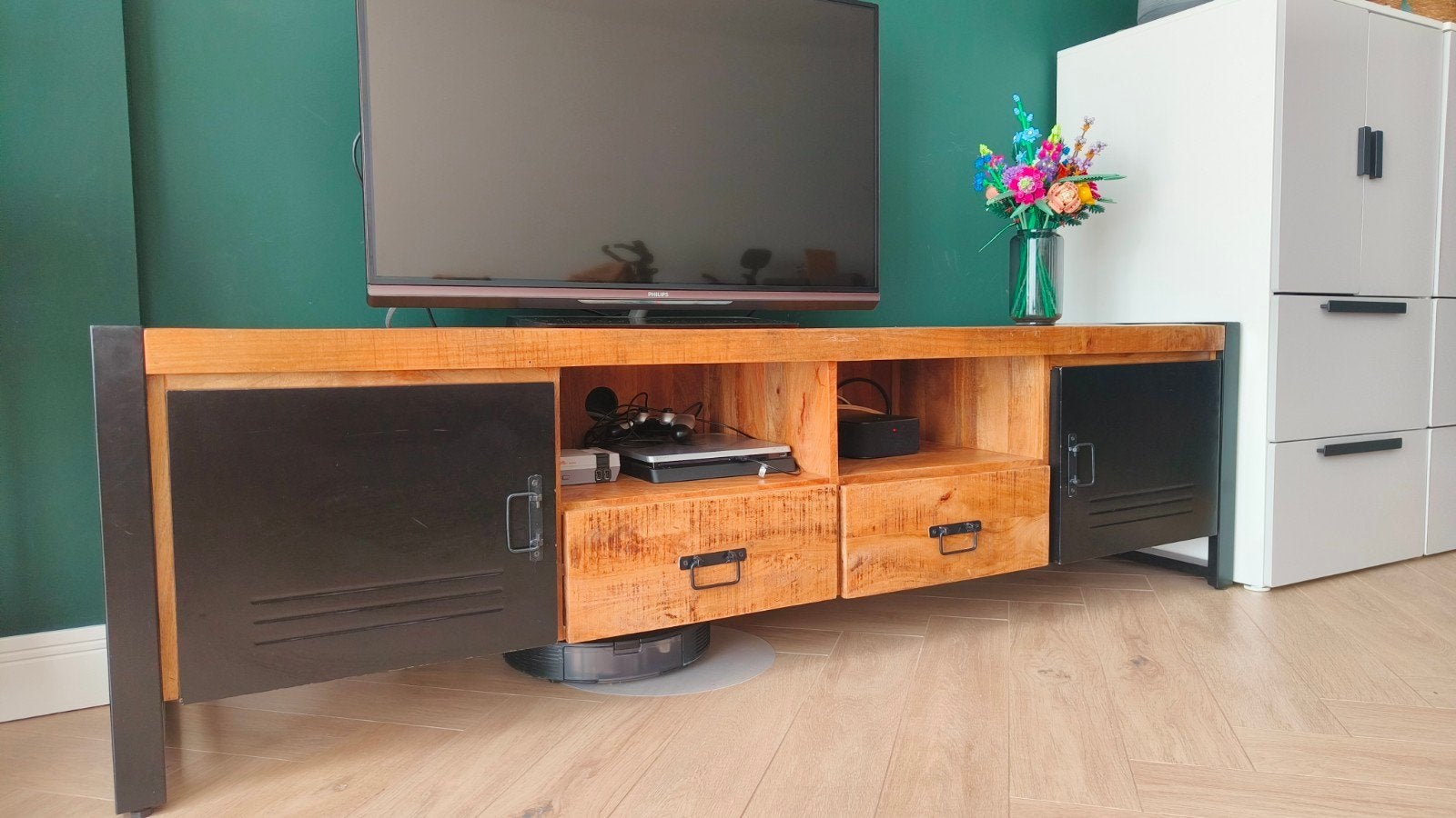 Mangohouten tv-meubel met stalen poten (200x45x56cm), Ophalen of Verzenden, 25 tot 50 cm, Metaal, Minder dan 100 cm