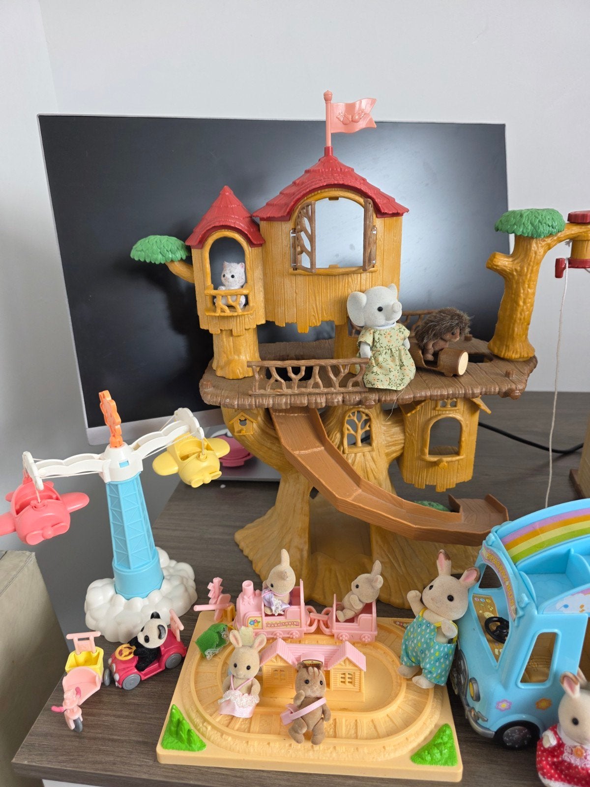Sylvanian Families Boomhut, Huis, Bus & Meer!, Ophalen of Verzenden, Gebruikt, Overige typen