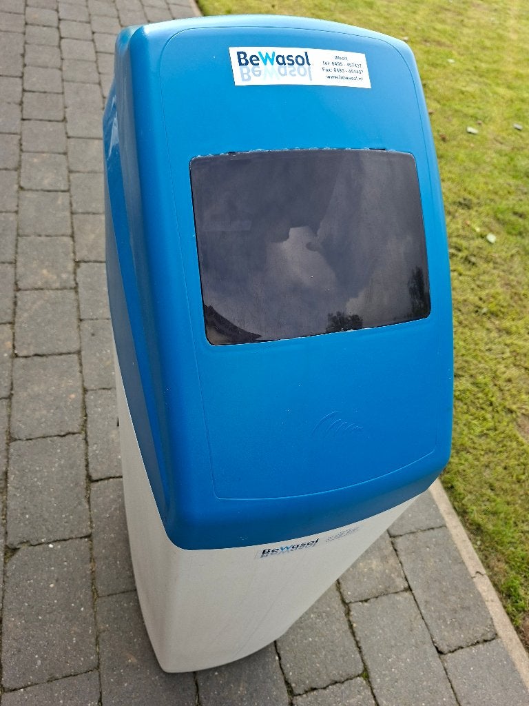 Waterontharder Bewasol/Veolia, Ophalen, Gebruikt, Waterontharder met zout