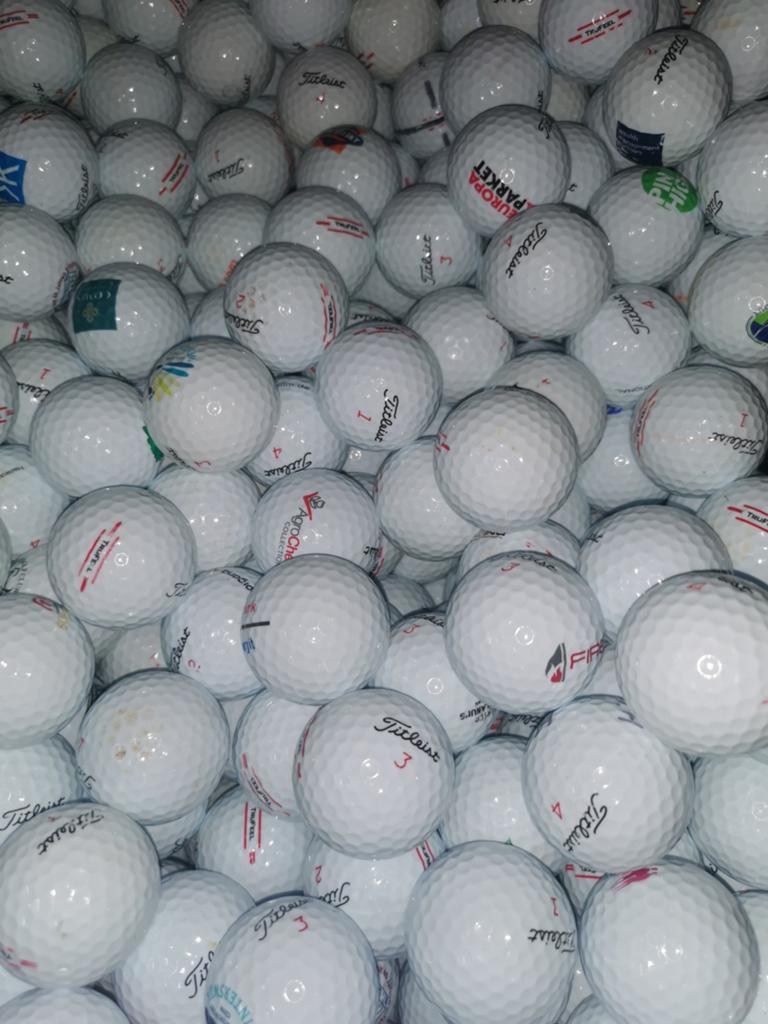 Titleist trufeel golfballen 50 stuks AAAA kwaliteit, Ophalen of Verzenden, Zo goed als nieuw, Bal(len)