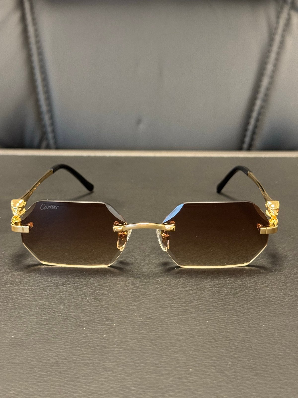 Cartier Panthere Zonnebril - Goudkleurig, Randloos, Overige merken, Zonnebril, Bruin, Ophalen of Verzenden