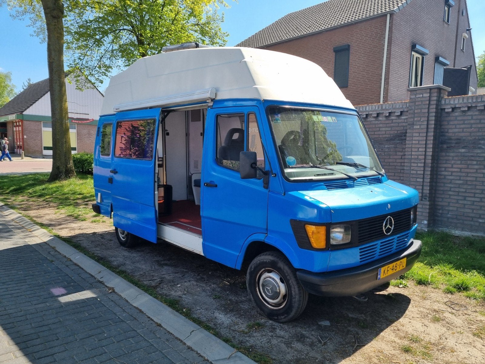 Mercedes-Benz 207D  - APK 7-2028 - WEGENBELASTING VRIJ!!!, Buscamper of Camperbus, Mercedes-Benz, Tot en met 3, Particulier