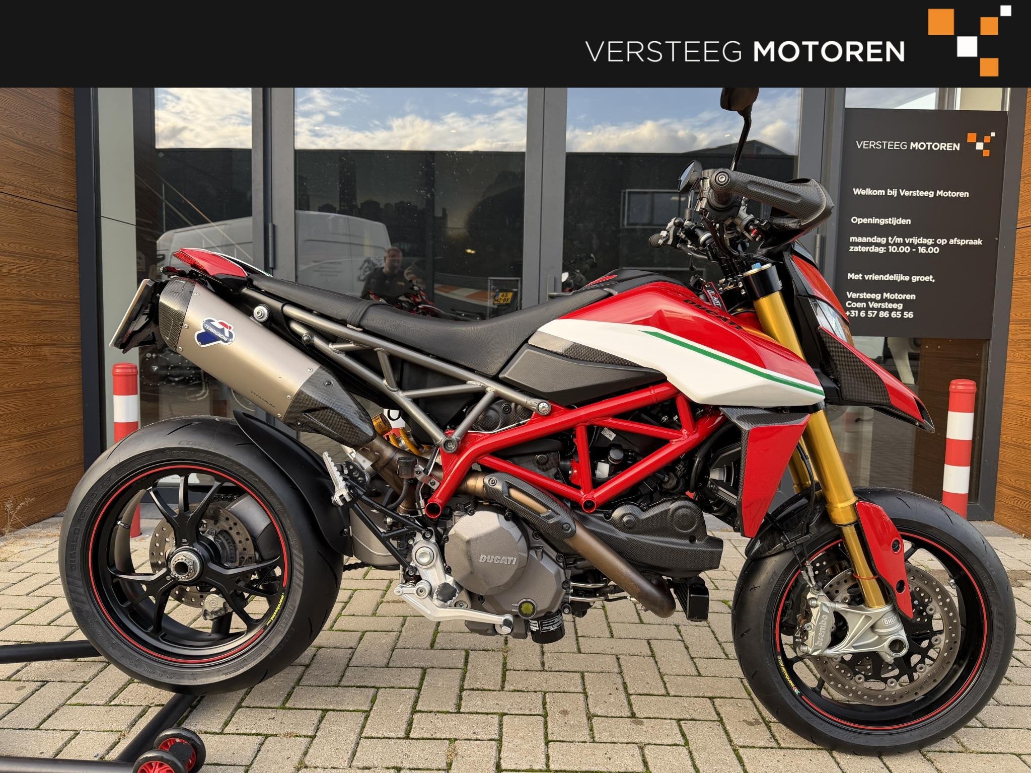 Ducati Hypermotard 950 SP Full carbon#Tricolore#Rijklaar, Motoren, Info@ducati.com, Ducati North Europe B.V., Maanweg 174
2516 AB  Den Haag, NL