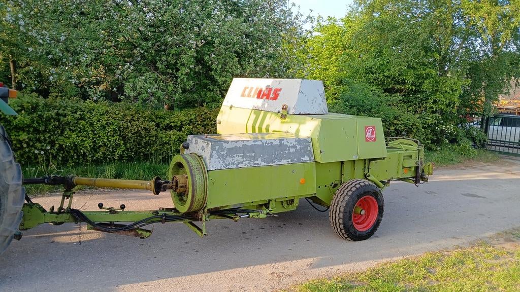 Claas markant 65 kliene balen pers met kenteken, Zakelijke goederen, Agrarisch | Werktuigen, Ophalen of Verzenden