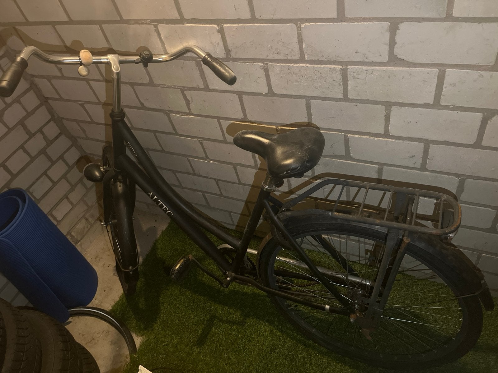 Altec fiets met lekke band, Ophalen, Gebruikt, Overige merken