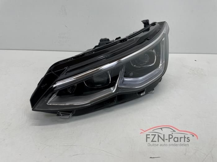VW Golf 8 IQ Light LED Chrome Koplamp Links, Ophalen of Verzenden, Gebruikt