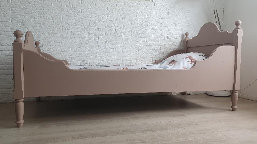 Brocante kinderbed 90 x 200 cm oudroze, Kinderen en Baby's, Kinderkamer | Bedden, 85 tot 100 cm, Gebruikt, 180 cm of meer, Ophalen